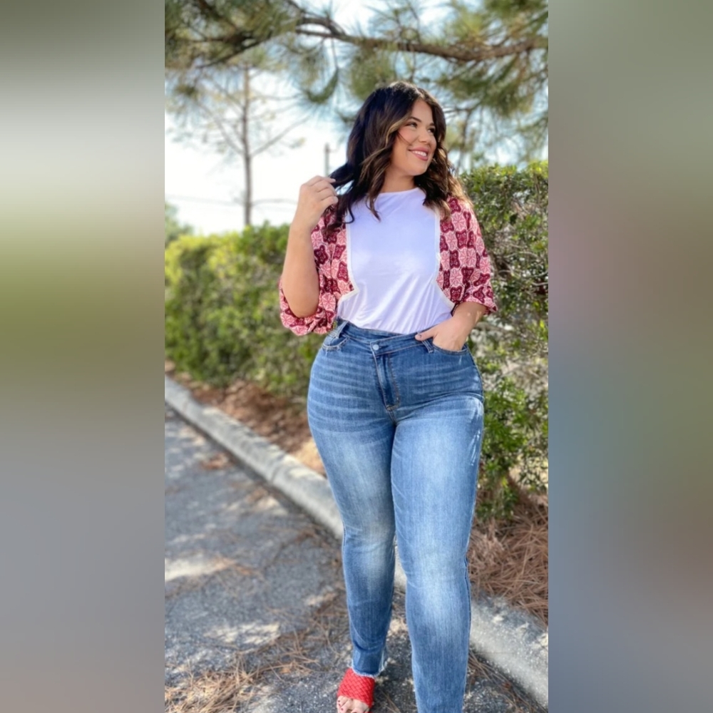 MR. MOM STRAIGHT LEG DAD JEANS BY JUDY BLUE